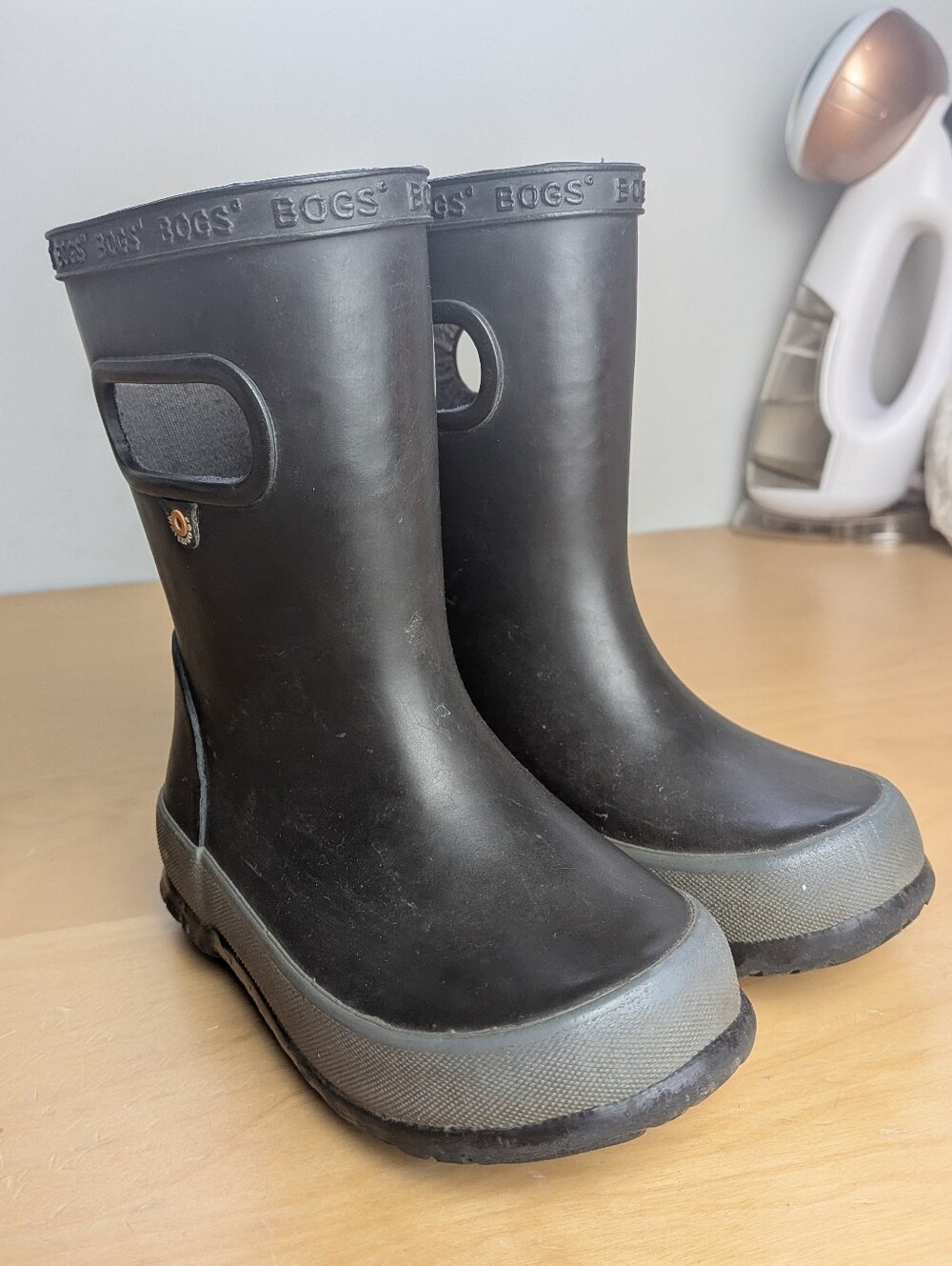 BOGS Skipper Solid Kids Rain Boots Size 8 Unisex Black Color Waterproof